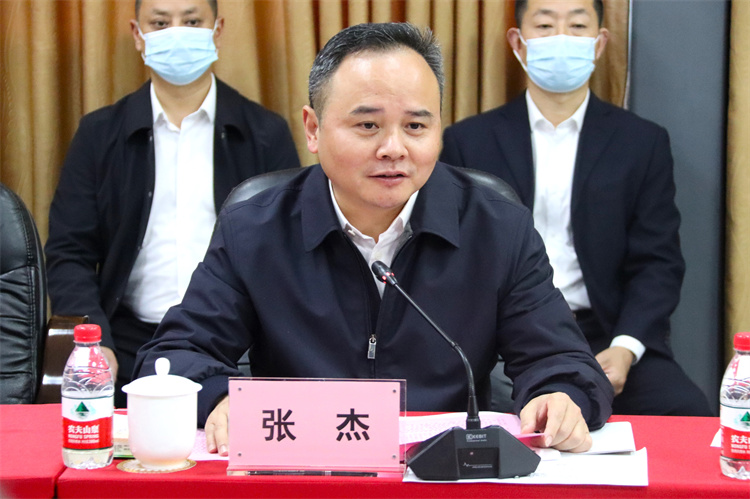 1667635785948521.jpg IMG_2805.jpg